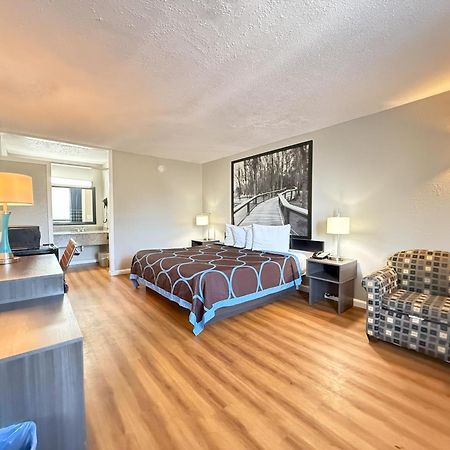 ซูเปอร์ 8 บาย วินด์แฮม ฮาร์ดีวิลล์ Motel ภายนอก รูปภาพ