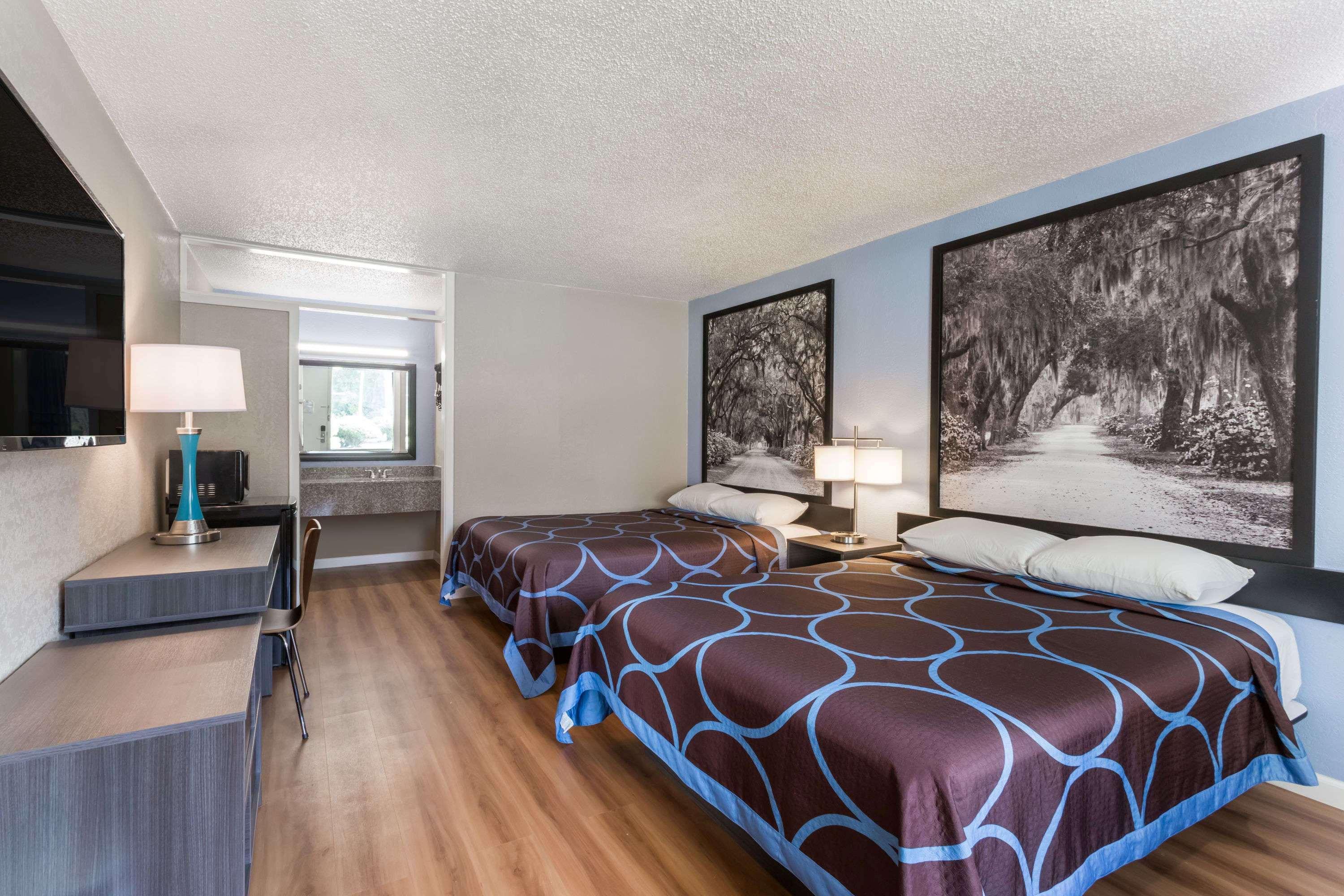 ซูเปอร์ 8 บาย วินด์แฮม ฮาร์ดีวิลล์ Motel ภายนอก รูปภาพ