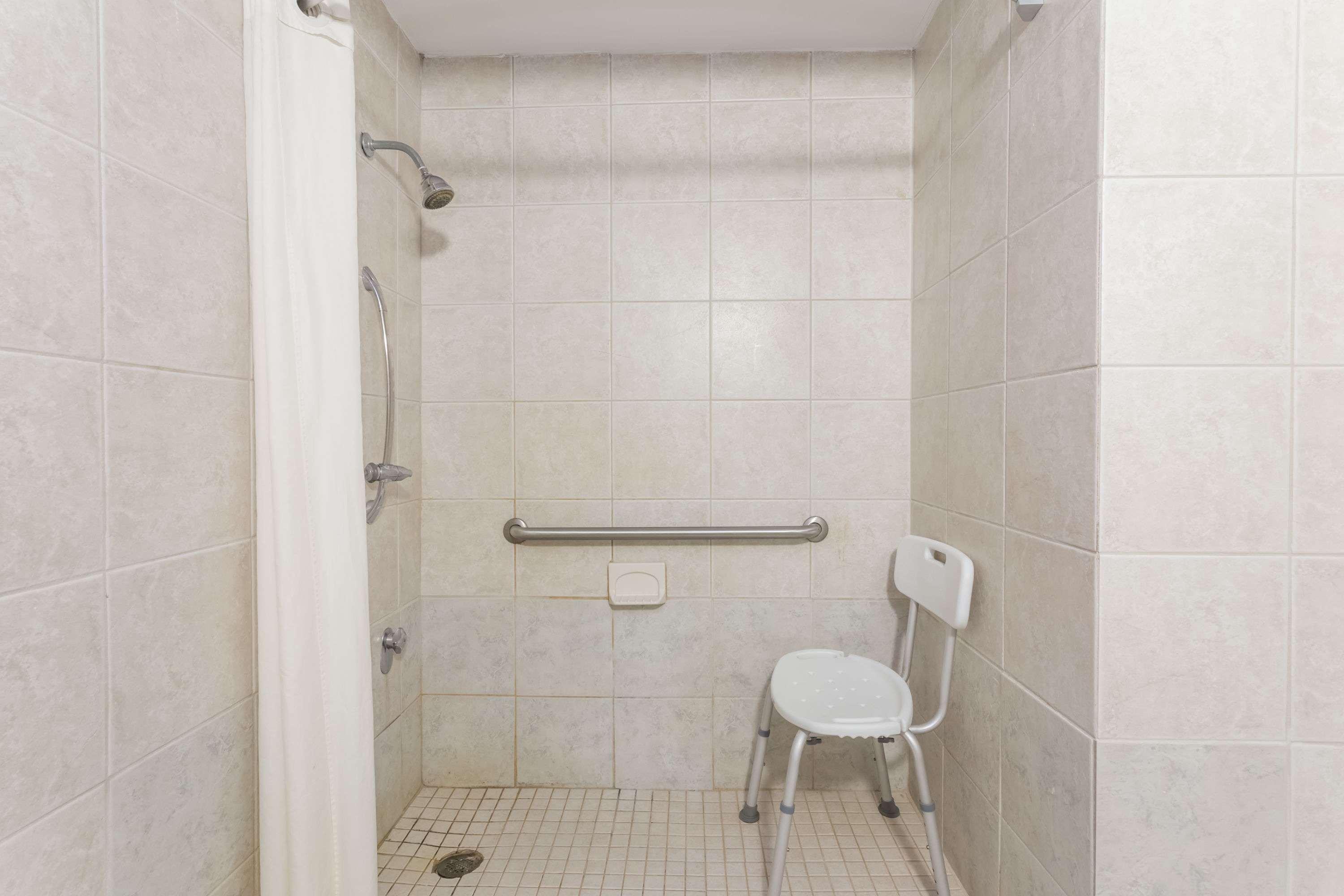 ซูเปอร์ 8 บาย วินด์แฮม ฮาร์ดีวิลล์ Motel ภายนอก รูปภาพ