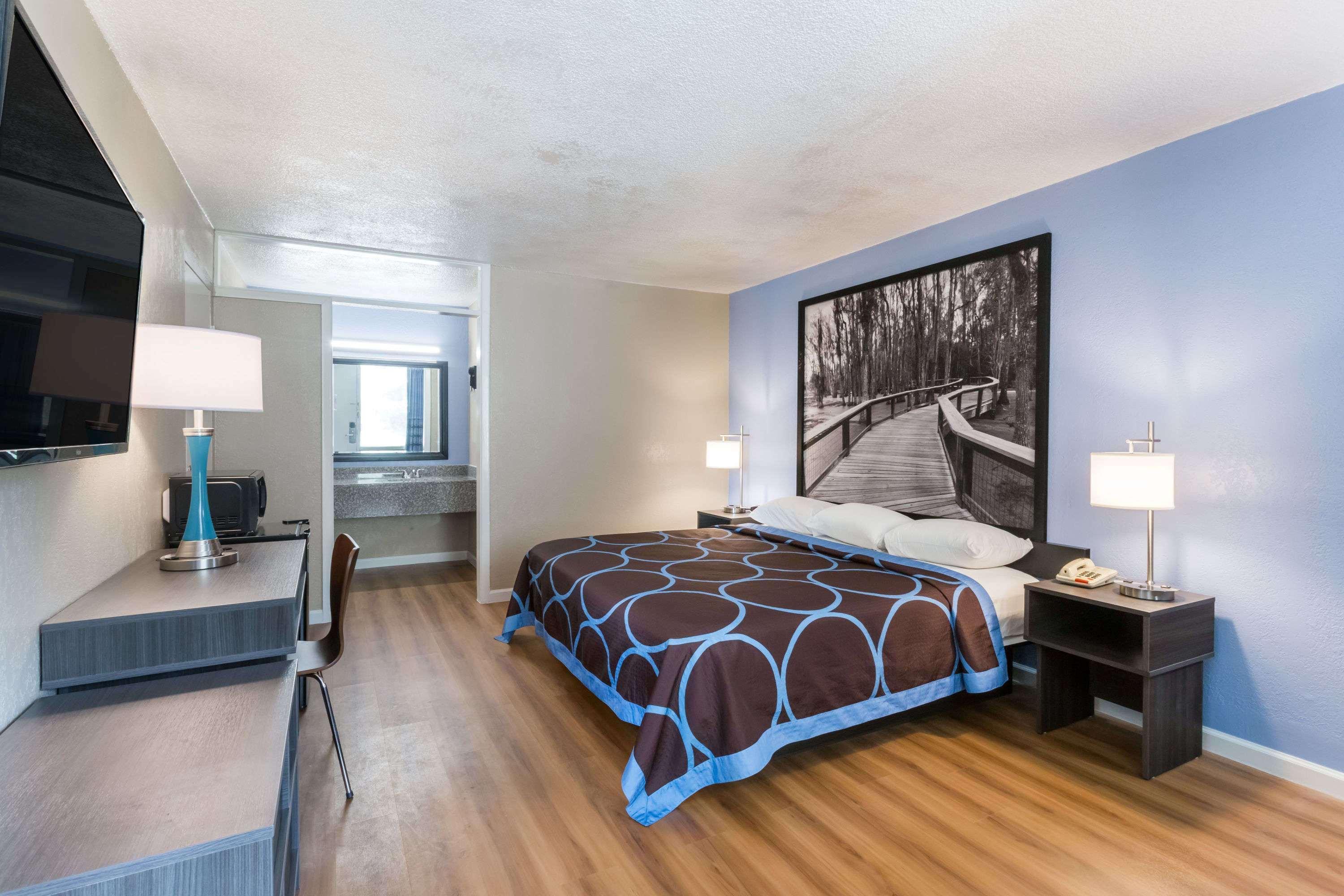 ซูเปอร์ 8 บาย วินด์แฮม ฮาร์ดีวิลล์ Motel ภายนอก รูปภาพ